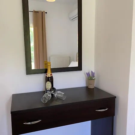 La E Bella By Corfuescapes Апартаменты *