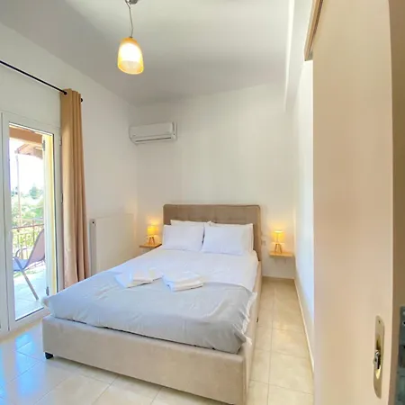 La E Bella By Corfuescapes