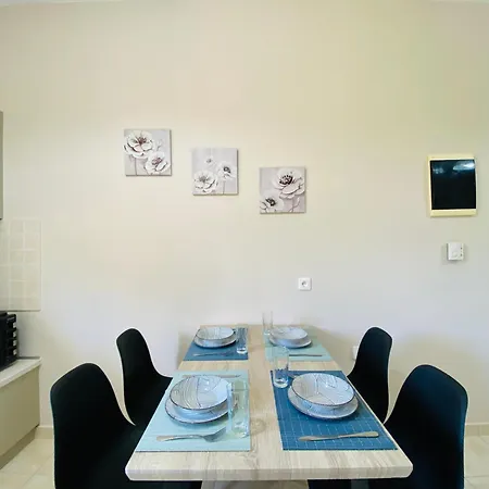 Апартаменты La E Bella By Corfuescapes *