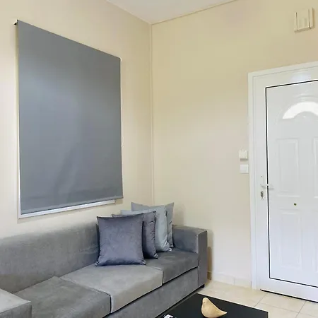 La E Bella By Corfuescapes *