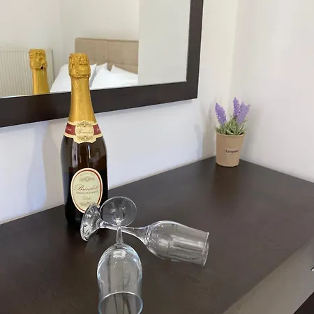 La E Bella By Corfuescapes Апартаменты *